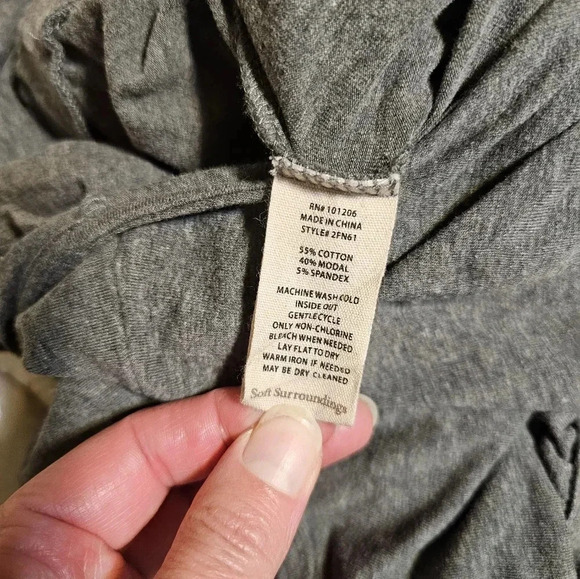 Soft Surroundings Jumpsuit Romper Women's Size Medium Stretch 3/4 Sleeve Gray - Picture 9 of 9